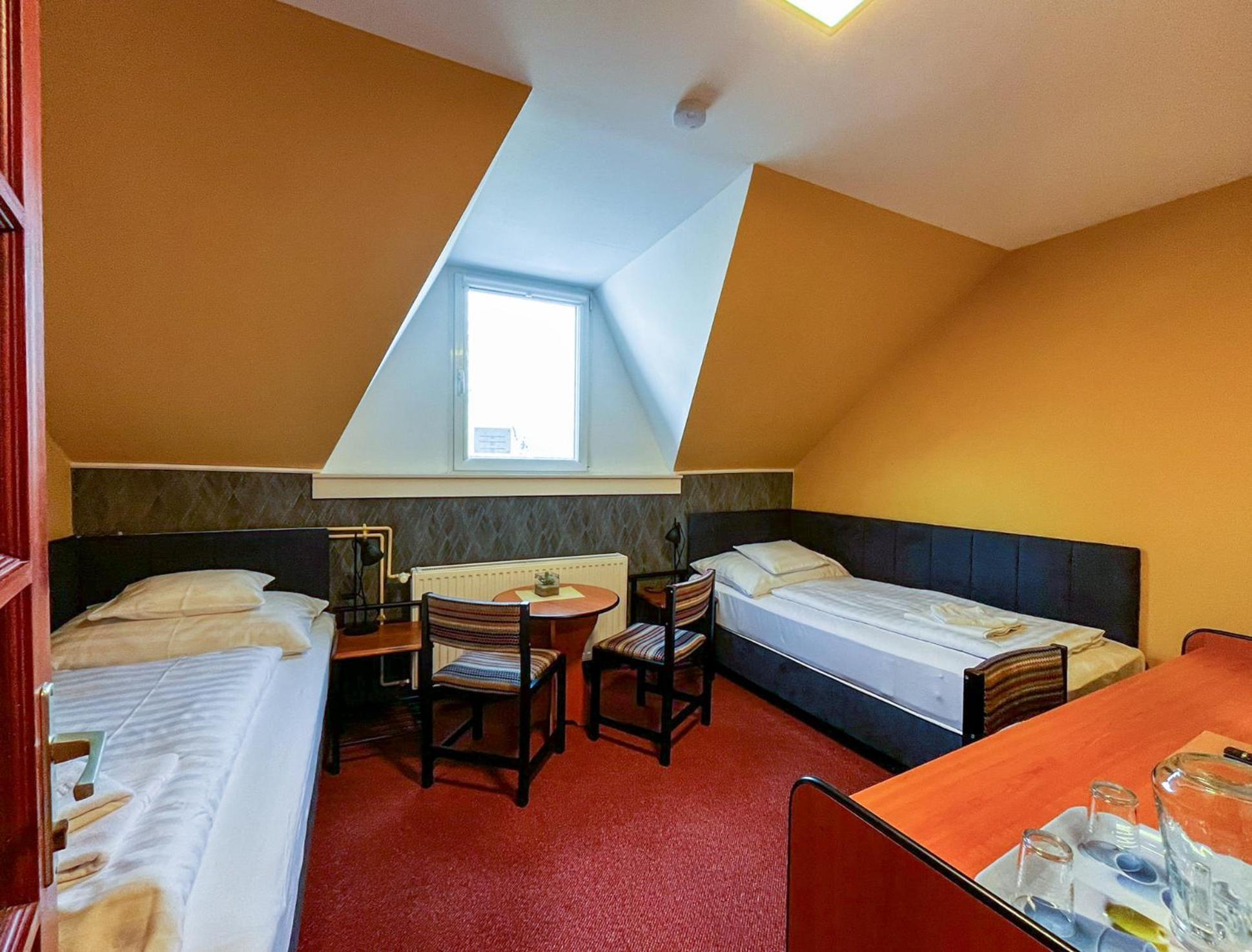 Hotel Kisviza Vendeghaz Baja Zewnętrze zdjęcie